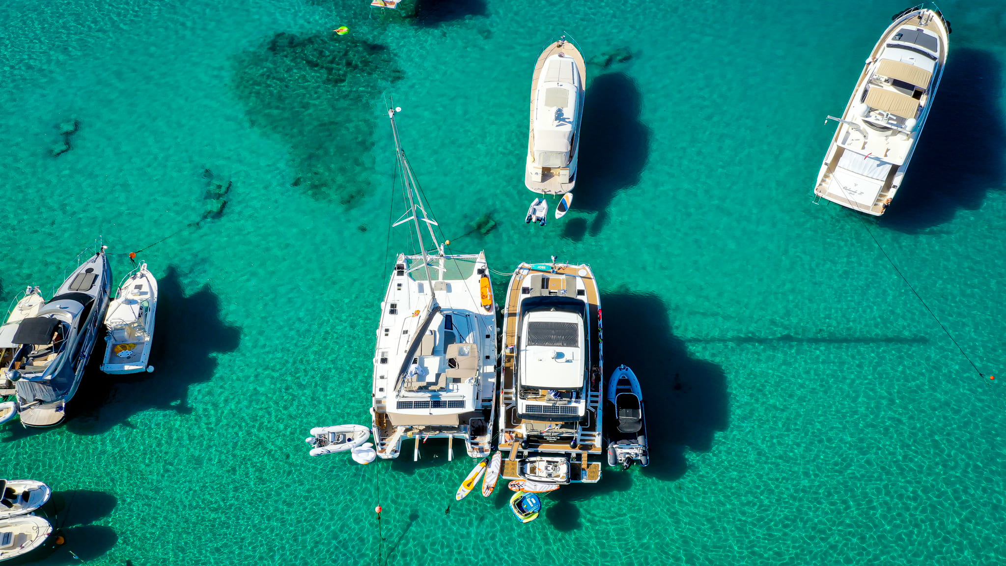 Anchor down in a hidden bay